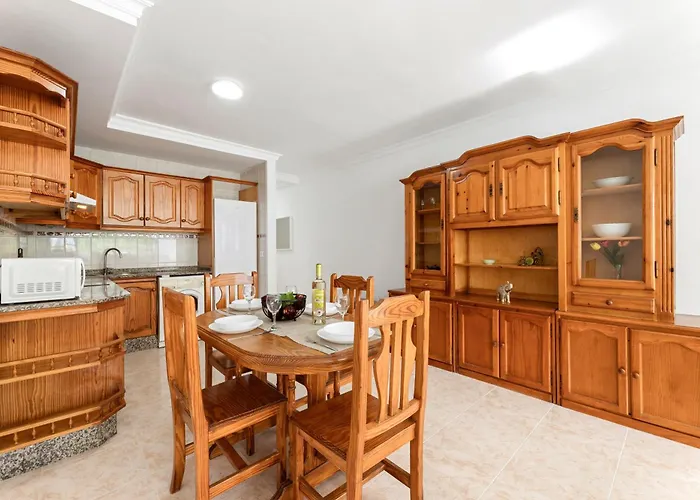 Home2book Prime Location Apartment, Playa Grande * 卡门港