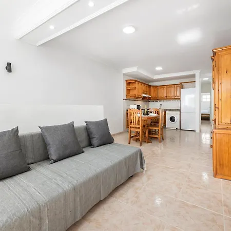 Home2book Prime Location Apartment, Playa Grande Apartament